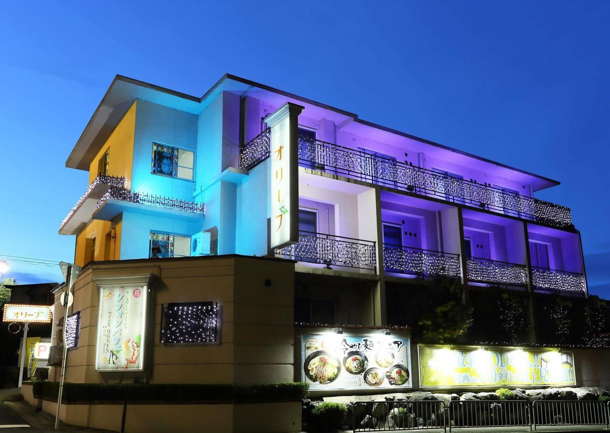Love hotel Fine Olive Yamashina (adults Only) 3*